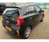kia zwart 3